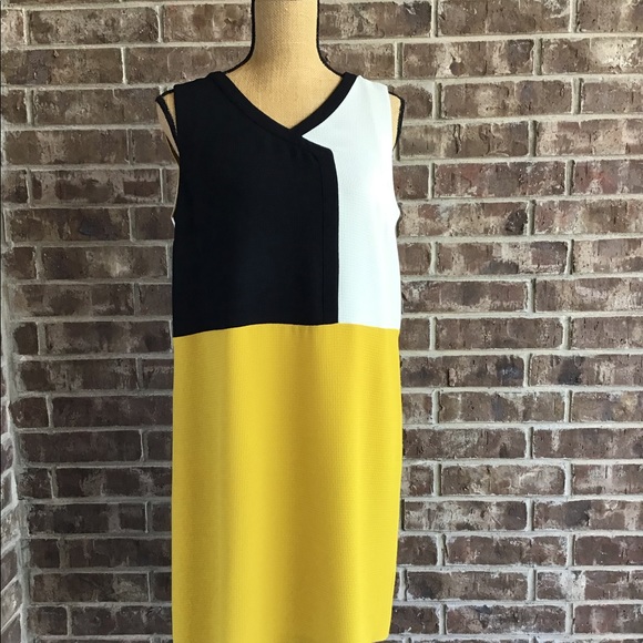 GIPSY Color Block Shift Dress - Picture 2 of 5